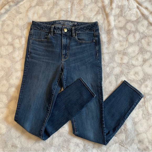 American Eagle Hi-Rise Jegging Jeans Size 6 - Picture 1 of 15